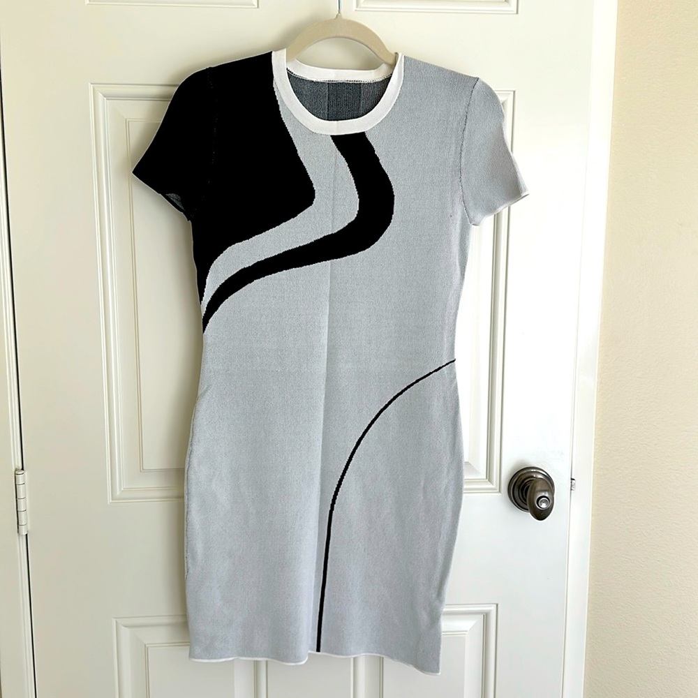 Black and white knit dress